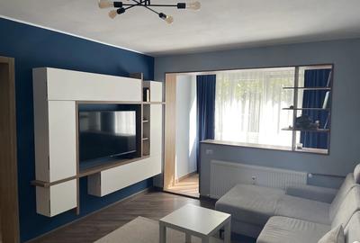 Apartament cu 2 camere decomandat, mobilat în Drumul Taberei