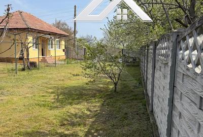 CASĂ CU TEREN 1.090 MP ÎN PIELEȘTI | DESCHIDERE 18 M | 93.000 € - 2