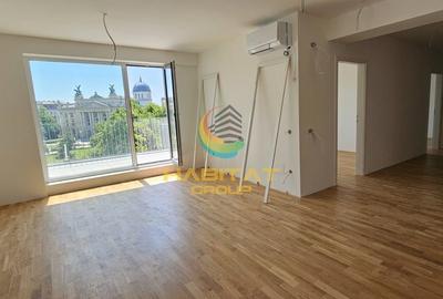 Apartament cu 3 camere decomandat în Parcul Carol