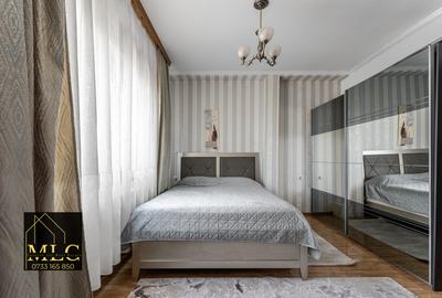 Apartament de vânzare cu 4 camere | cartier Damaroaia - 11