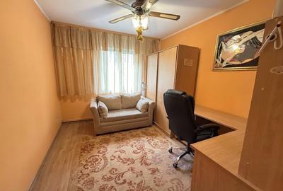 Apartament cu 3 camere, decomandat, 68 mp utili, etaj 1 - Girocului - 3