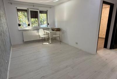 Vânzare apartament 2 camere – Micro 38 - 2