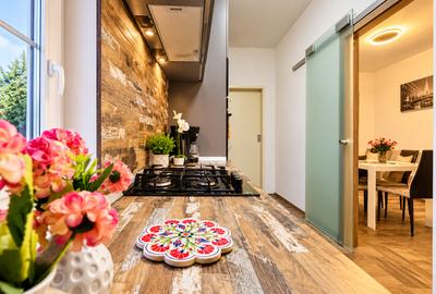 Apartament 3 camere ultracentral, 80 mp | 2+ Locuri de parcare private | Piața 7 - 3