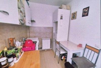 Casă individuală cu 3 camere în Central