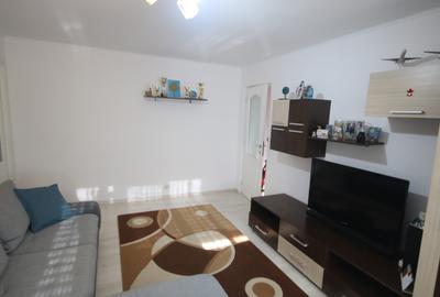 Inchiriere apartament cu 3 camere  pe bdul Cetatii - 13