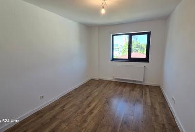 Mihai Bravu | 2 camere | Bloc 2023 | 48 mp - 16