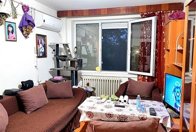 Apartament cu 3 camere semidecomandat în Hipodrom