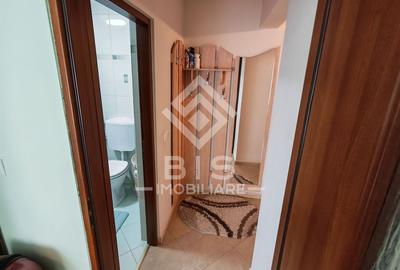 Apartament Decomandat etj 3  - Zona Independetei - 13