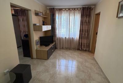 Apartament 2 camere, str.Alunisului - 13