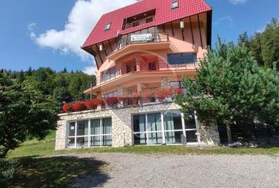 Pensiune în funcțiune | 10 camere | Teren 4.000 mp | Brădet – Săcele - 2