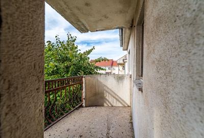 Apartament decomandat, 2 camere, Alfa, la 2 pași de stația de tramvai - 3