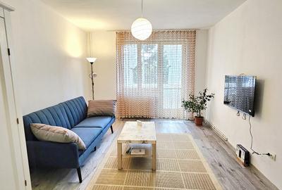 Apartament cu 2 camere semidecomandat, mobilat în Centrul Civic