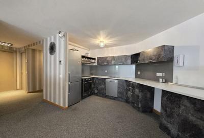 Apartament cu 3 camere decomandat în Herăstrău