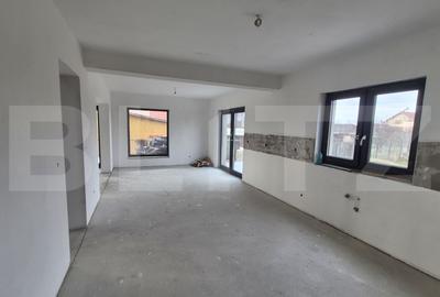 Casă individuală cu 4 camere în Lazuri