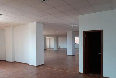 Birou, de 200.00 mp, în Grozăvești