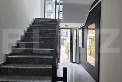 Apartament cu 2 camere decomandat în Micro 16