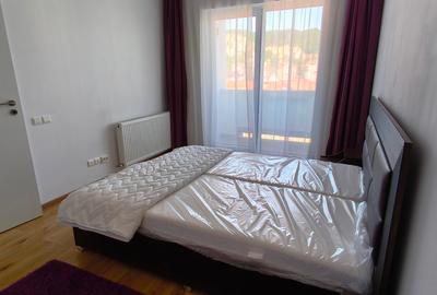 Închiriez apartament 2 camere - 6