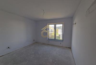 Casă 4 Camere - 120 MPU - 264 MP Teren - Terasa - 3