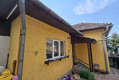De vanzare casa singur in curte, 2 camere, Tg. Mures, Zona centrala - 3
