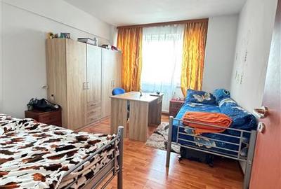 Vanzare garsoniera decomandata in bloc de apartamente, zona Garii - 7