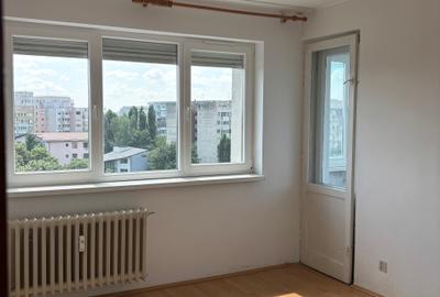 Ocazie deosebita!Pret de vara ; 3 camere confort 1 /94900! Reabilitat teremic - 2