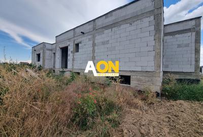 Casa la rosu, 5 camere, S+P, 547 mp teren, toate utilitatile, Cetate - 3
