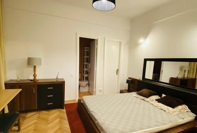 Apartament cu 2 camere semidecomandat, mobilat în Calea Victoriei