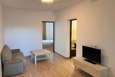 Apartament cu 3 camere decomandat, mobilat în Vasile Aaron