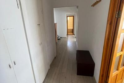 Apartament cu 3 camere decomandat, zona Mircea cel Batran - 6