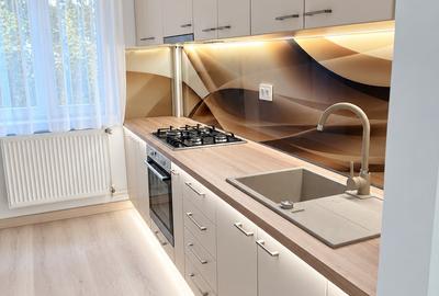 DE ÎNCHIRIAT – APARTAMENT 2 CAMERE  TOMIS 3 - 7