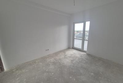 Apartament penthouse 4 camere, teresa 61 mp, Arad, comision 0 - 6
