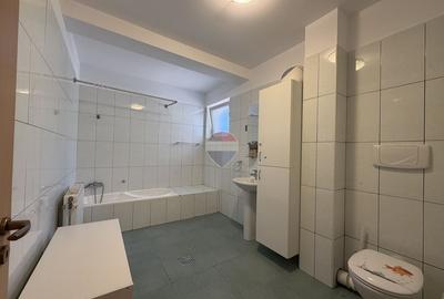 Vilă cu 2 locuințe independente — Corbeanca - 25