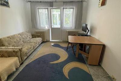 Apartament cu 2 camere semidecomandat, mobilat în Canta
