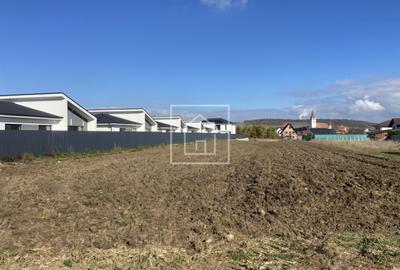 Teren Construcții intravilan de 521 mp, în Cristian