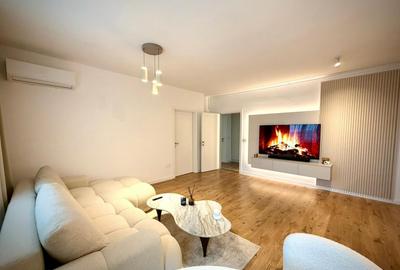 Apartament cu 2 camere semidecomandat, mobilat în Pipera