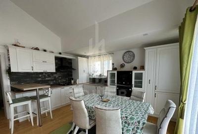 Apartament 4 camere tip penthouse - 12