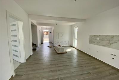 Casă individuală cu 4 camere în Calea Urseni