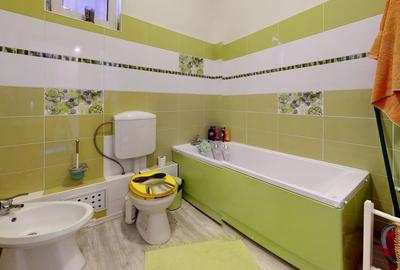 Apartament cu 3 camere,86mp ,etaj de casa,zona Onix - 7