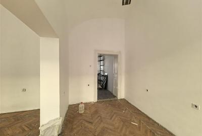 Spatiu comercial si birouri pe Metianu colt cu Ludovic Szantay - 2