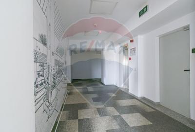 Spațiu de birouri disponibil spre închiriere în Băneasa 171–615 mp - 16