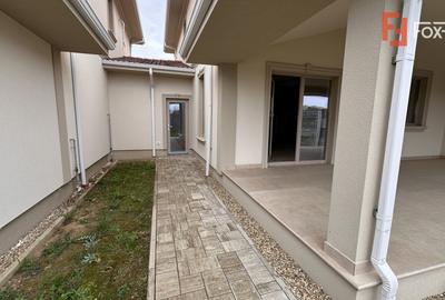 Duplex de vanzare cu 5 camere, despartit prin garaj, zona Giroc - 17