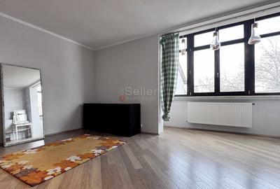 Proprietate cu suprafata generoasa | Zona AFI - 16