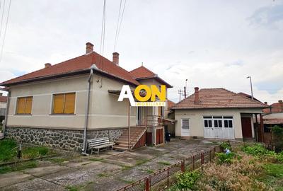 Casa 4 camere, 618 mp teren, zona Centru - 2