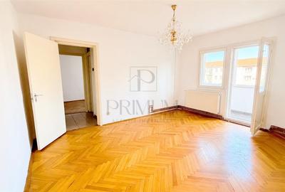 Apartament cu 3 camere decomandat în Olimpia-Stadion