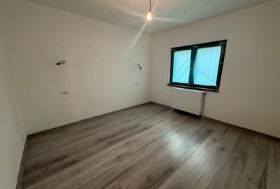 Apartament 3 camere decomandat+curte-Acte Gata-Oltenita(Jud. Calarasi)-Acte Gata - 7