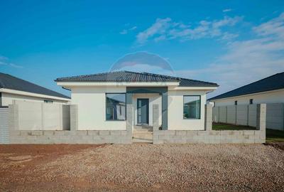 Casă pe nivel de vânzare cu 3 dormitoare, 500 mp teren – Sântandrei - 25