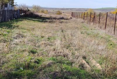 Teren Construcții intravilan de 1748 mp, în Exterior Nord