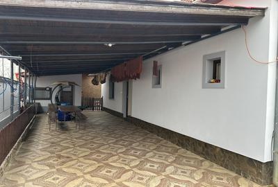 Vand casa plus afacere profitabila cu o vechime de 20 de ani in Bujac - 3
