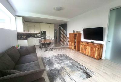 Duplex cu 5 camere în Dumbrăvița