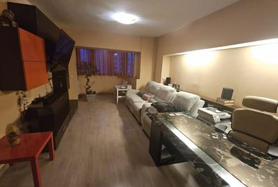 Apartament cu 4 camere decomandat, mobilat în Păcurari